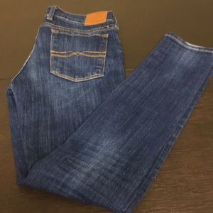Lucky Brand jeans! Size 2/26. Style Charlie skinny